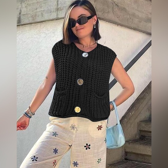 New Sweater Vest Chunky Knit Gold Button Down Sleeveless Knitted Cardigan Po… - Picture 3 of 13